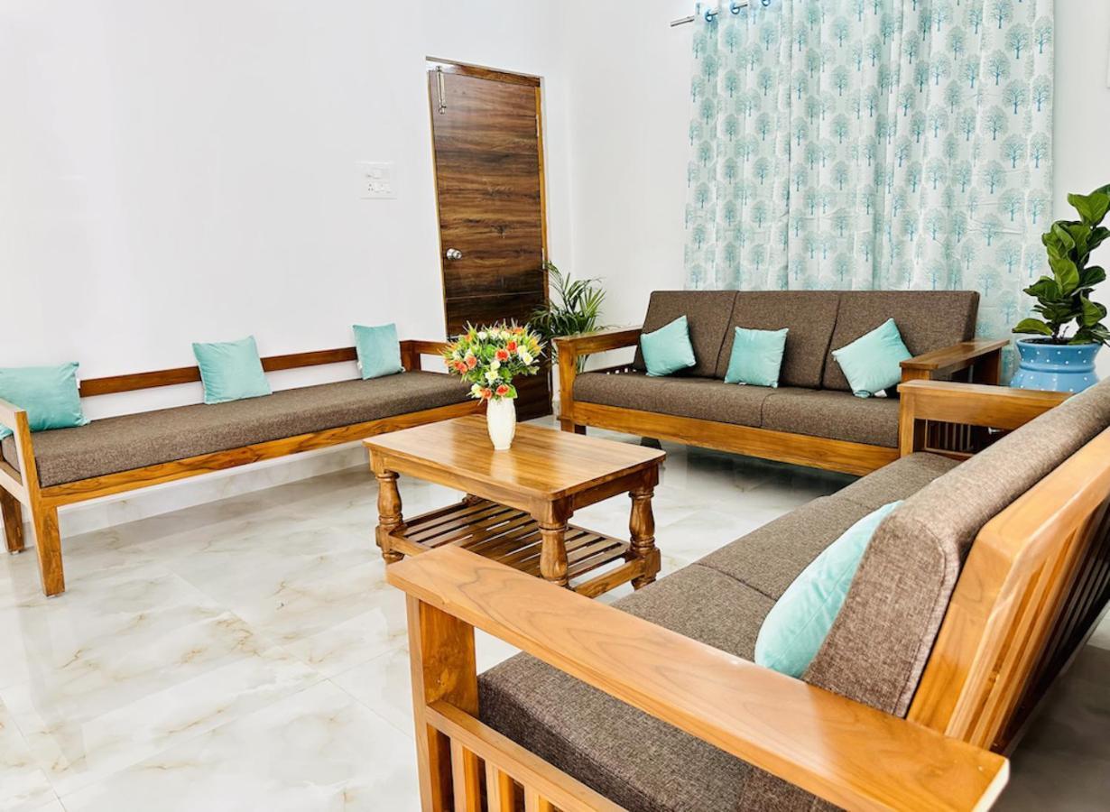 Tirupati Homestay - Shilparamam - Luxury Ac Apartments By Stayflexi - Fast Wifi, Kitchen, Android Tv - Walk To Ps4 Pure Veg Restaurant - Easy Access To Airport, Railway Station And To All Temples Exterior foto