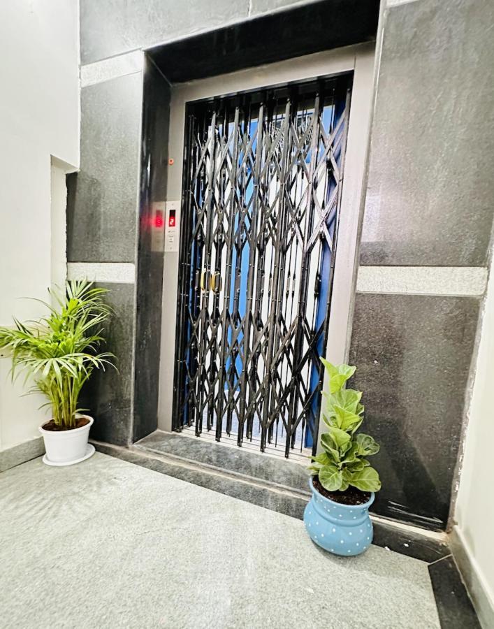 Tirupati Homestay - Shilparamam - Luxury Ac Apartments By Stayflexi - Fast Wifi, Kitchen, Android Tv - Walk To Ps4 Pure Veg Restaurant - Easy Access To Airport, Railway Station And To All Temples Exterior foto
